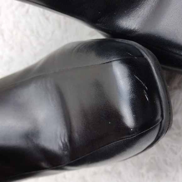 Clarks Bendables Black Leather Square Toe Side Zip Mid Blocked Heel Bootie Shoe - Picture 14 of 16